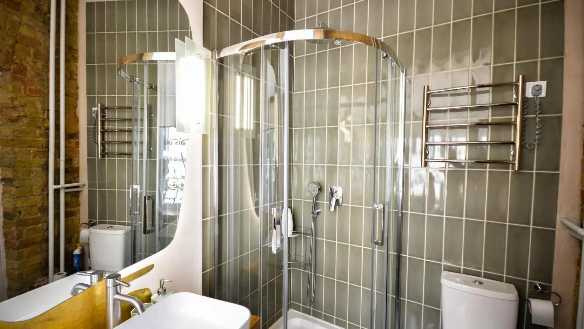 Kyiv Solaris Studio Apartment